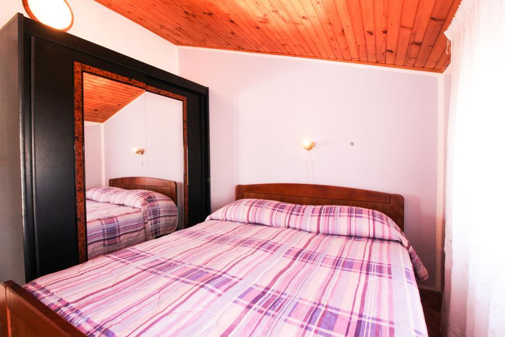 Apartments Sonja ロヴィニ エクステリア 写真