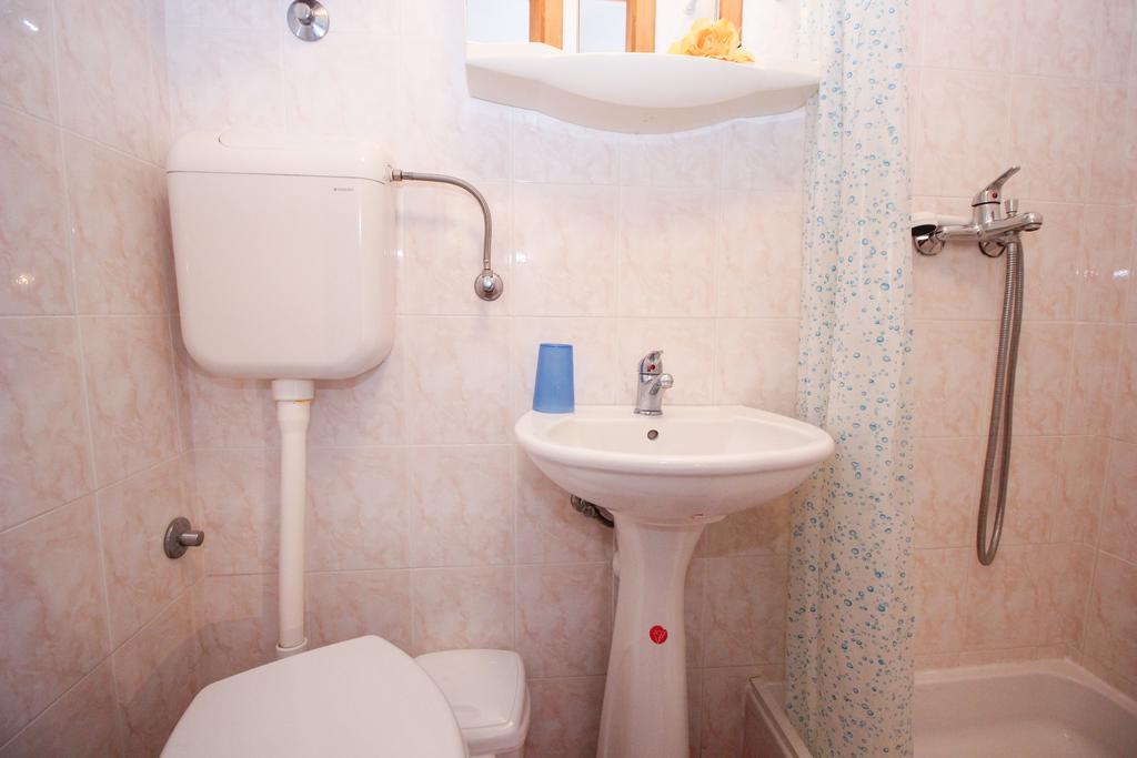 Apartments Sonja ロヴィニ エクステリア 写真