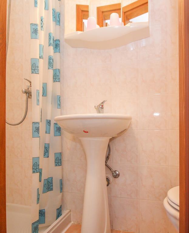 Apartments Sonja ロヴィニ エクステリア 写真